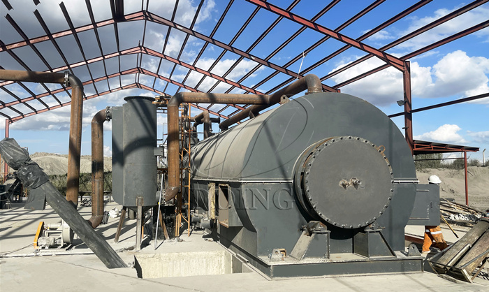 廢輪胎提煉柴油設(shè)備