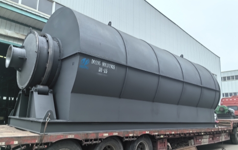 東盈半連續(xù)式塑料裂解設(shè)備發(fā)往越南和平