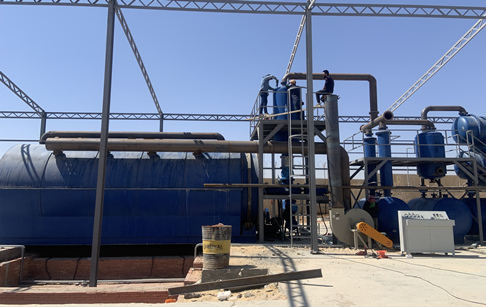 約旦造紙廠水洗塑料熱解煉油設(shè)備安裝案例