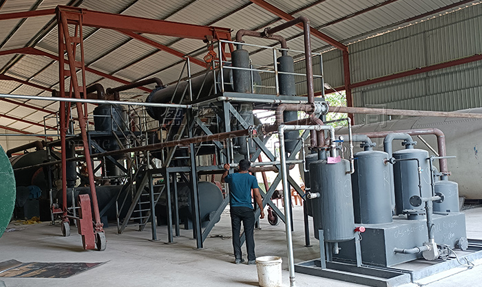 廢輪胎熱裂解生產(chǎn)線